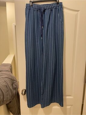 Women’s Navy Blue Pinstripe Wide-Leg Drawstring Pants
